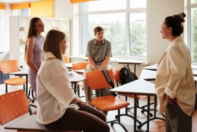 teachers-and-students-andrej-lisakov